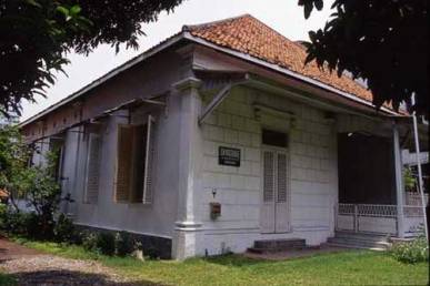 Sinagoga_Surabaya.jpg